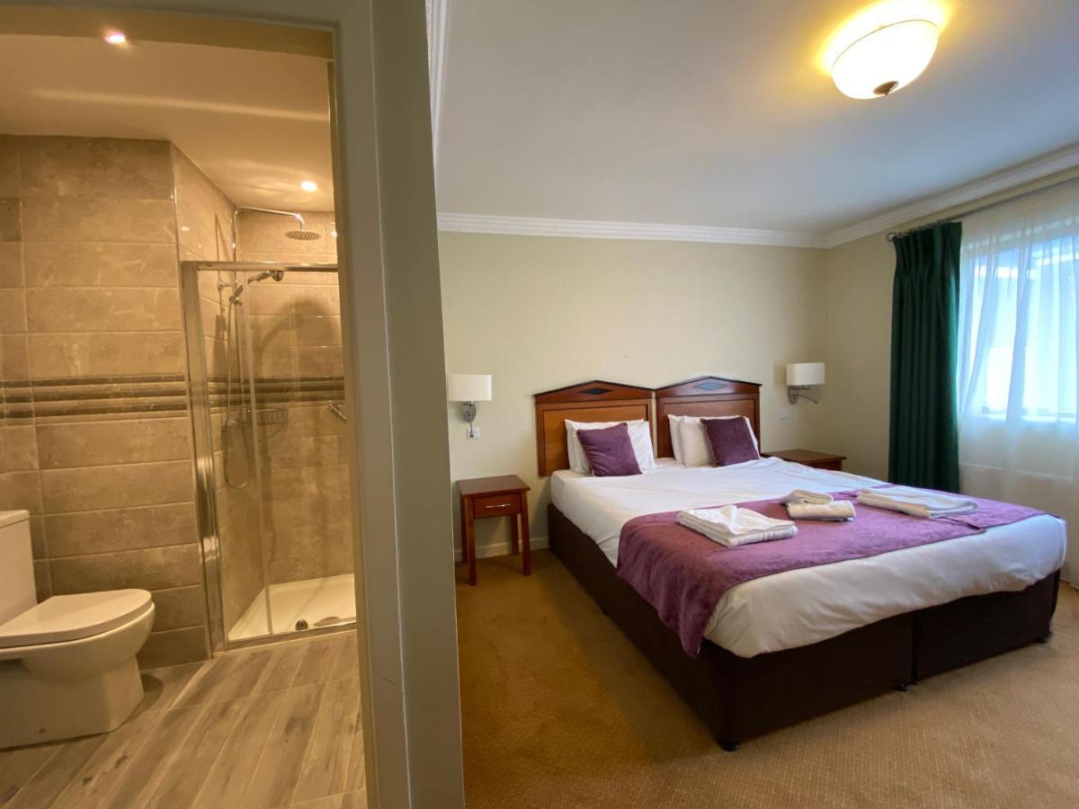 Lawlors Hotel Dungarvan  Exteriör bild