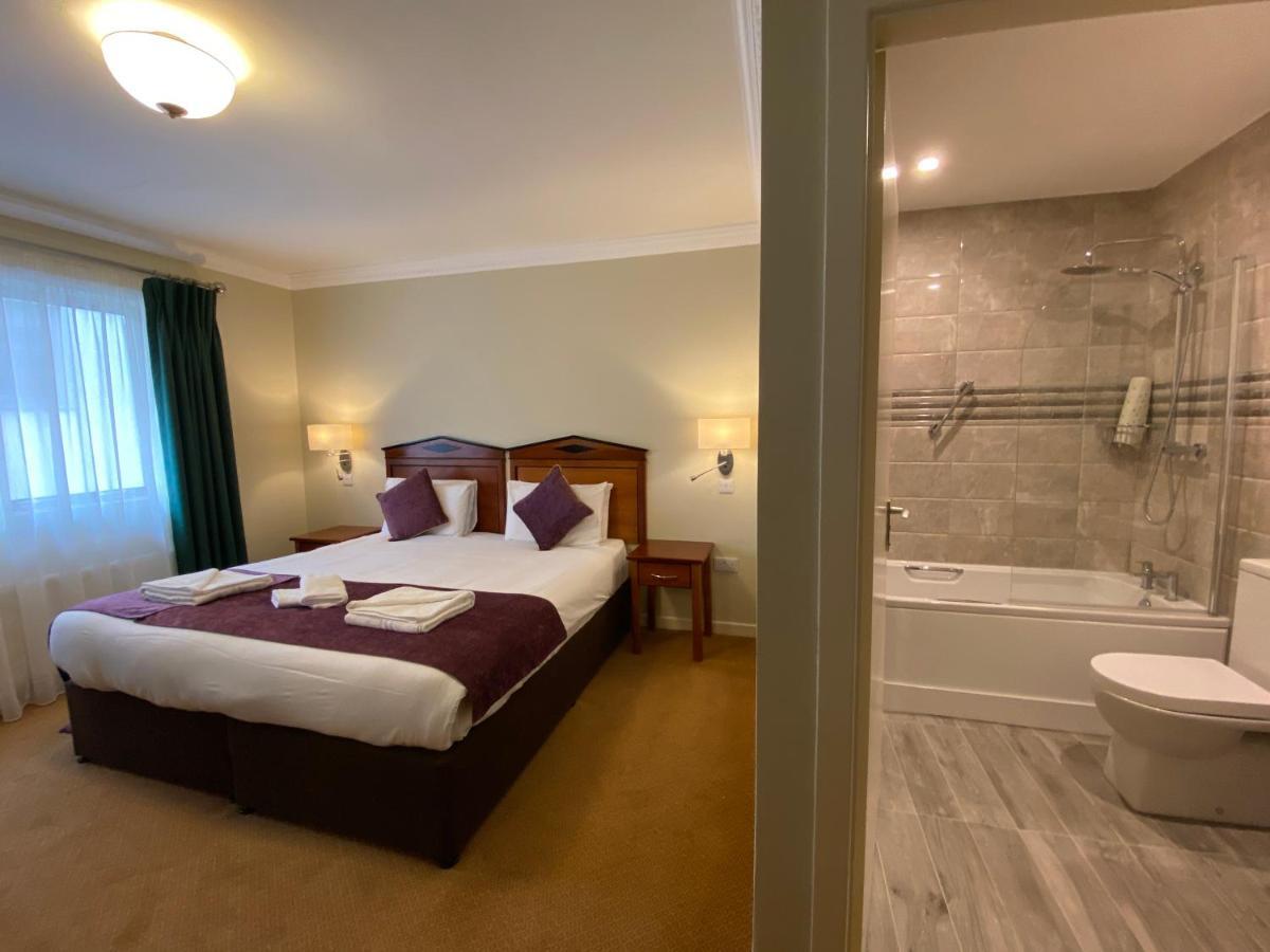 Lawlors Hotel Dungarvan  Exteriör bild
