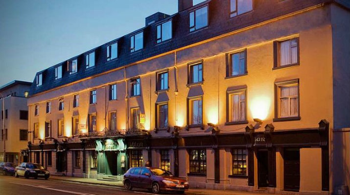 Lawlors Hotel Dungarvan  Exteriör bild